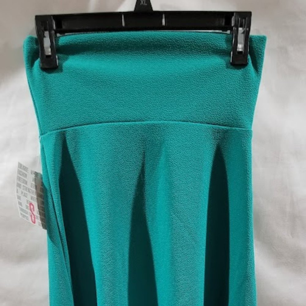 NWT Lularoe Azure Skirt Size Small